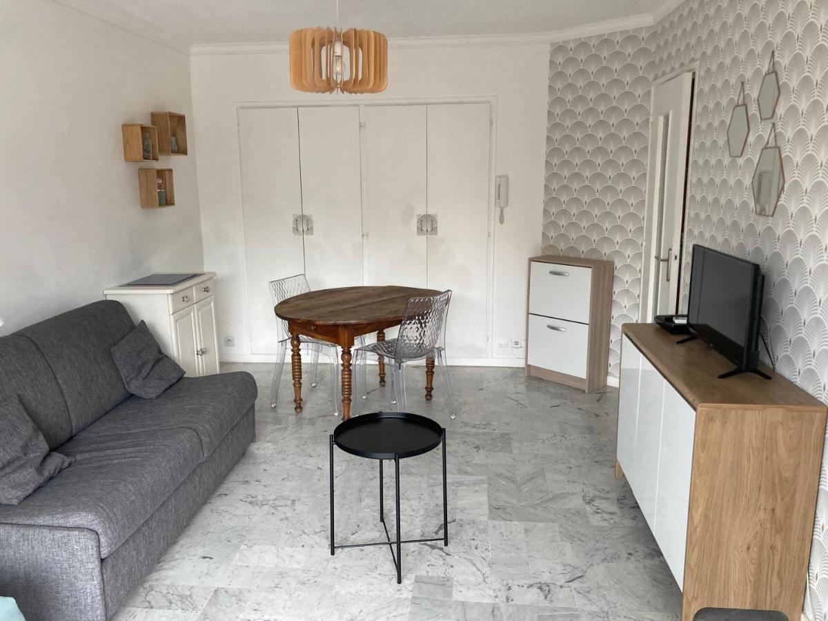 Studio Climatise Et Piscine En Bord De Mer Roquebrune-Cap-Martin Εξωτερικό φωτογραφία